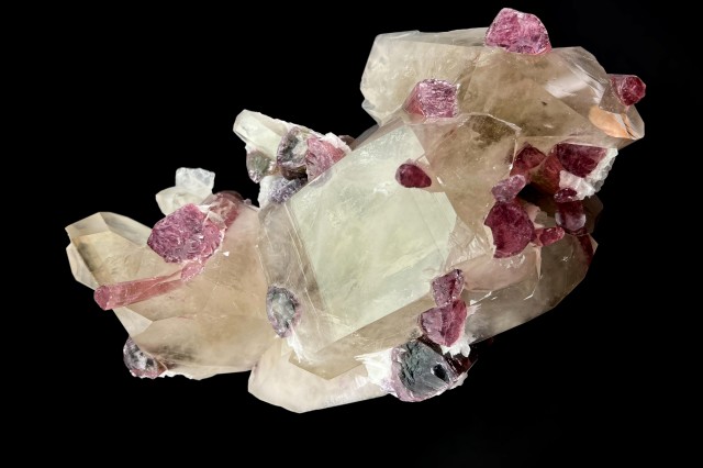 Gems & Minerals | Natural History Museum